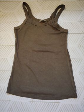 LA MIEL Olive Ribbed Scoop Neck Tank Top